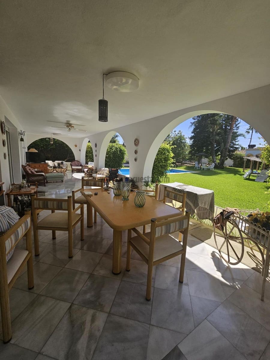 5 soverom Villa til leie i Atalaya-Isdabe med svømmebasseng garasje - € 7 000 (Ref: 9234885)