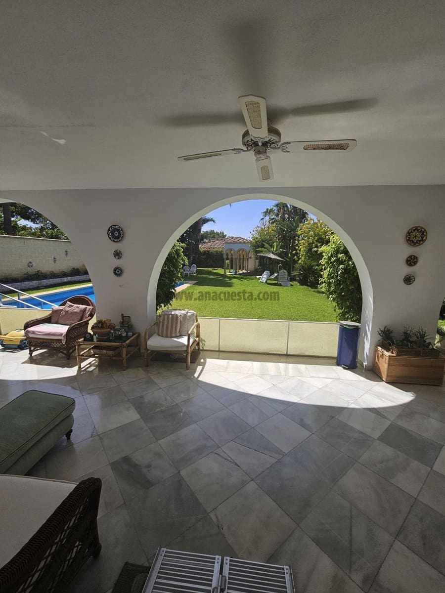 5 soverom Villa til leie i Atalaya-Isdabe med svømmebasseng garasje - € 7 000 (Ref: 9234885)