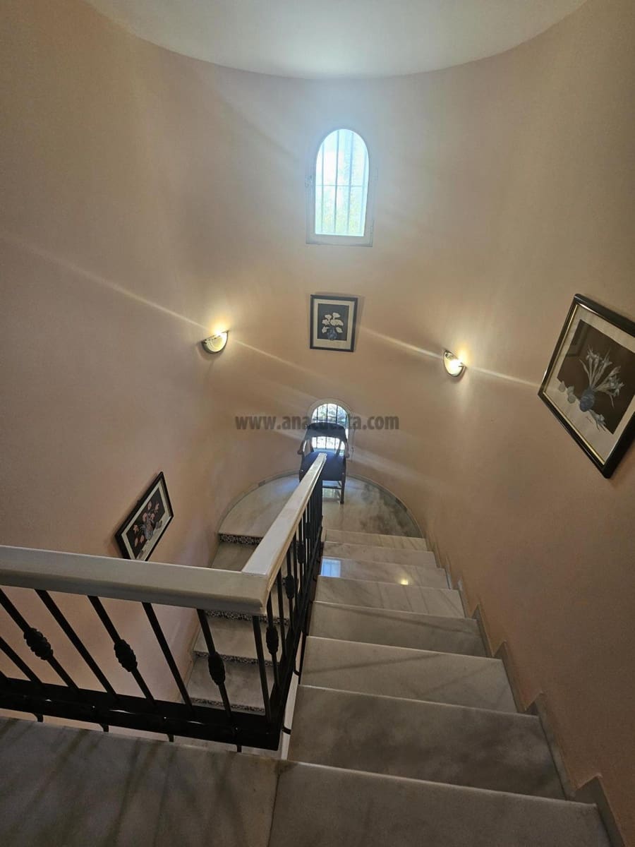 5 soverom Villa til leie i Atalaya-Isdabe med svømmebasseng garasje - € 7 000 (Ref: 9234885)