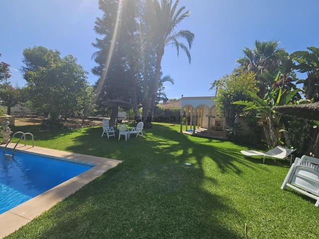5 soverom Villa til leie i Atalaya-Isdabe, Estepona med svømmebasseng garasje - € 7 000 (Ref: 9234885)