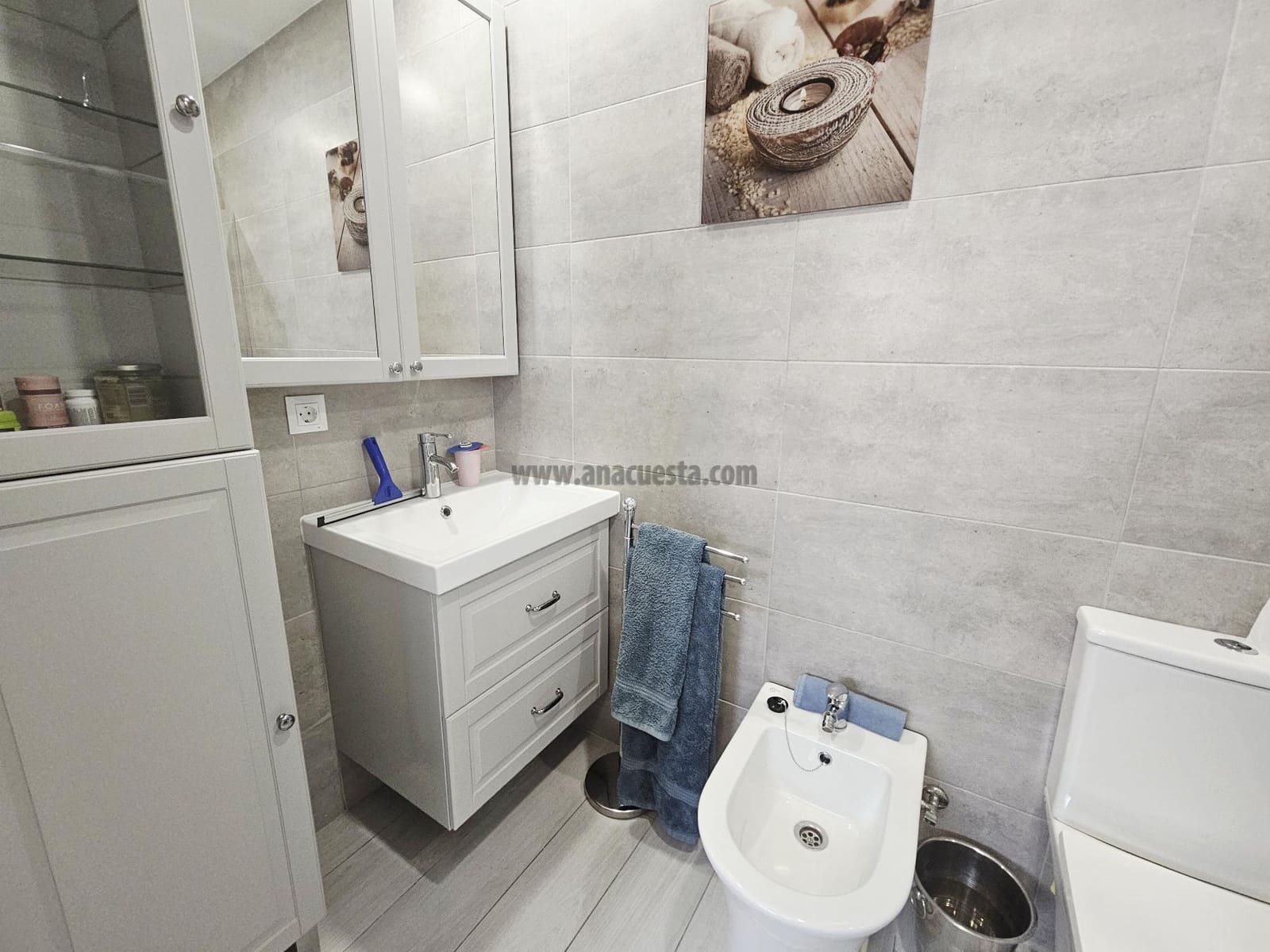 2 bedroom Apartment for sale in Estepona - € 340,000 (Ref: 9296856)