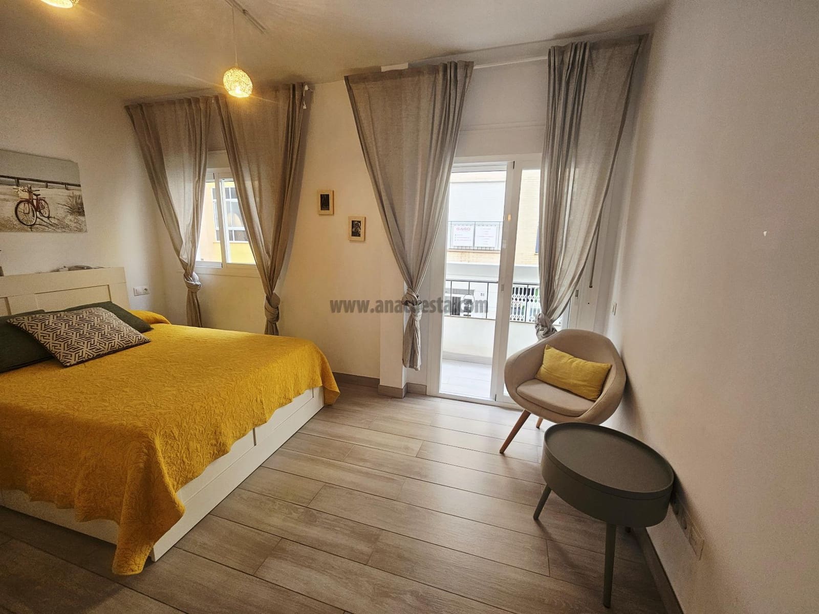 2 bedroom Apartment for sale in Estepona - € 340,000 (Ref: 9296856)