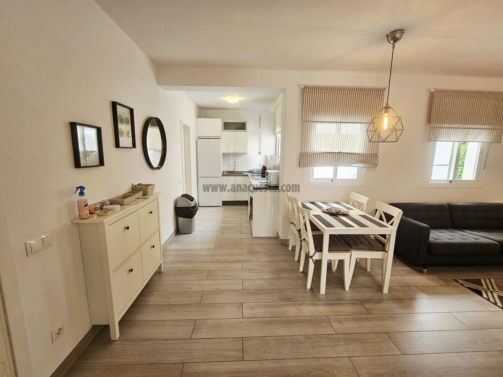 2 bedroom Apartment for sale in Estepona - € 340,000 (Ref: 9296856)