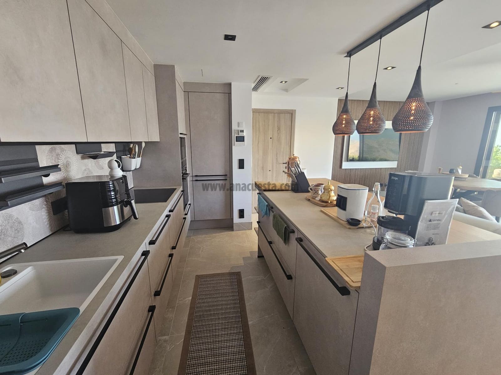 2 sypialnia Apartament na sprzedaż w Istan z basenem garażem - 499 000 € (Ref: 9386736)