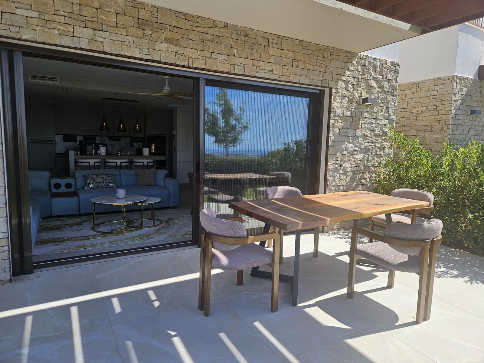 2 sypialnia Apartament na sprzedaż w Istan z basenem garażem - 499 000 € (Ref: 9386736)