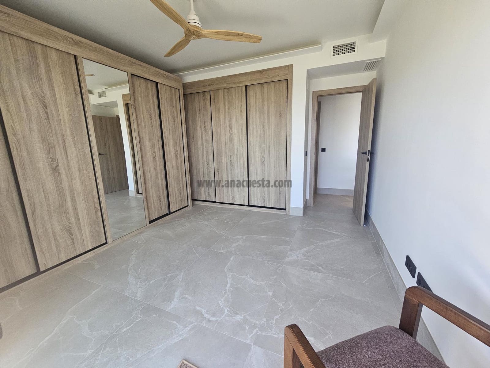 2 sypialnia Apartament na sprzedaż w Istan z basenem garażem - 499 000 € (Ref: 9386736)