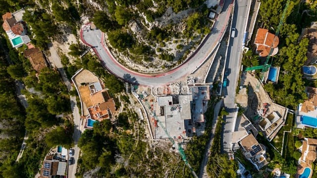 4 quarto Moradia para venda em Teulada Pueblo, Teulada-Moraira com piscina garagem - 3 950 000 € (Ref: 10007588)