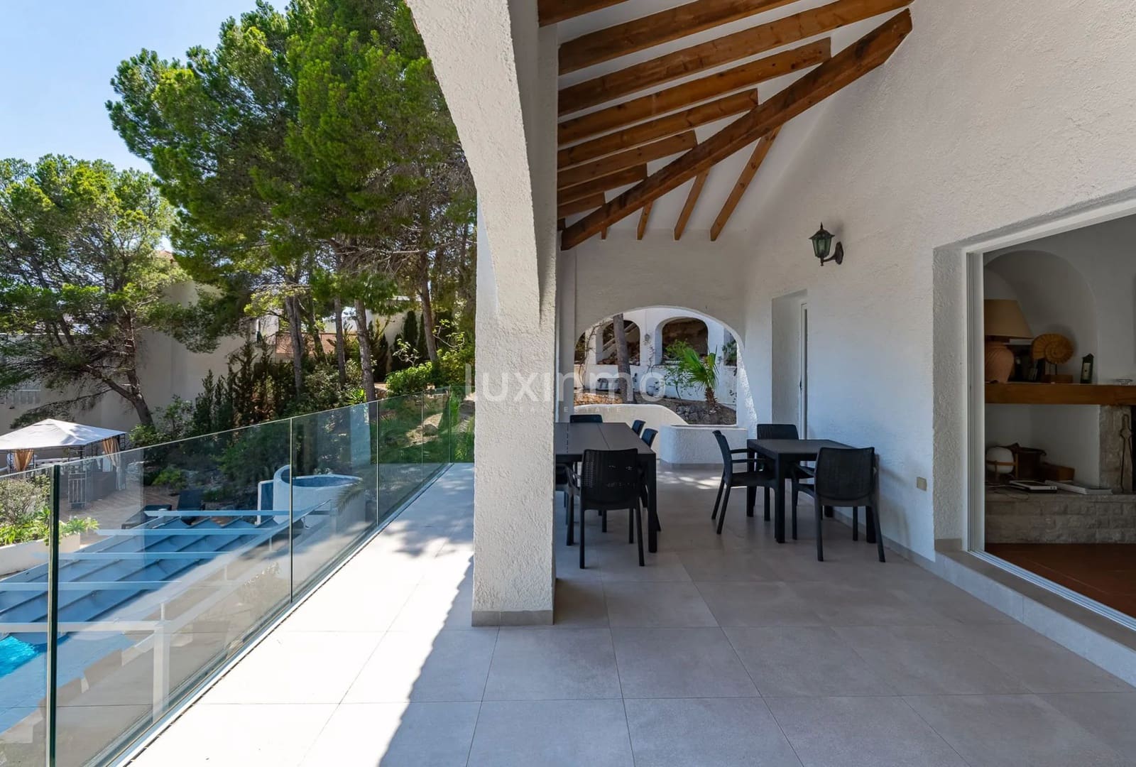 5 sypialnia Willa do wynajęcia w Altea z basenem garażem - 5 500 € (Ref: 10007949)