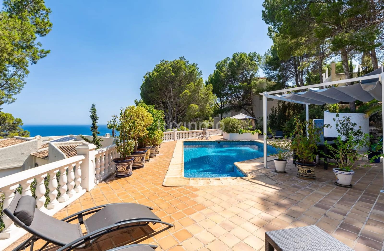 5 sypialnia Willa do wynajęcia w Altea z basenem garażem - 5 500 € (Ref: 10007949)
