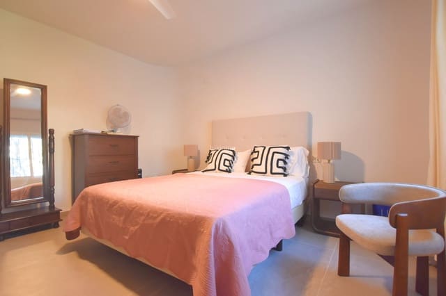 Villa/Maison de 5 chambres à louer à Altea avec piscine garage - 5 500 € (Ref: 10007949)