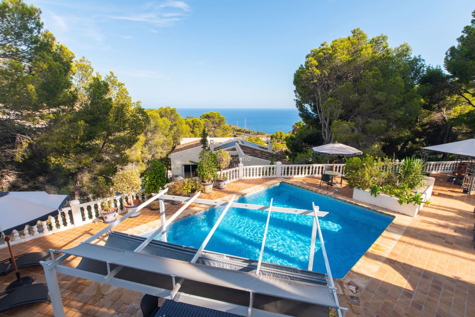 5 sypialnia Willa do wynajęcia w Altea z basenem garażem - 5 500 € (Ref: 10007949)