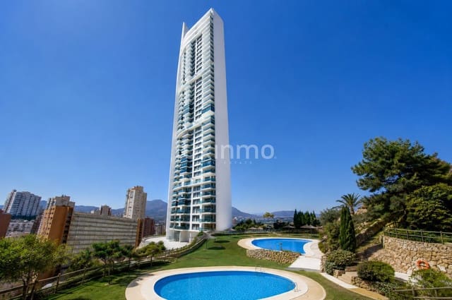 2 slaapkamer Appartement te koop in Benidorm met zwembad garage - € 515.000 (Ref: 10012304)