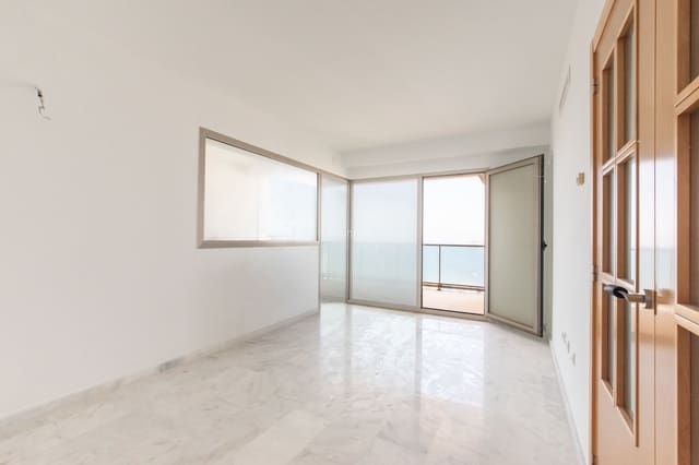 2 slaapkamer Appartement te koop in Benidorm met zwembad garage - € 515.000 (Ref: 10012304)