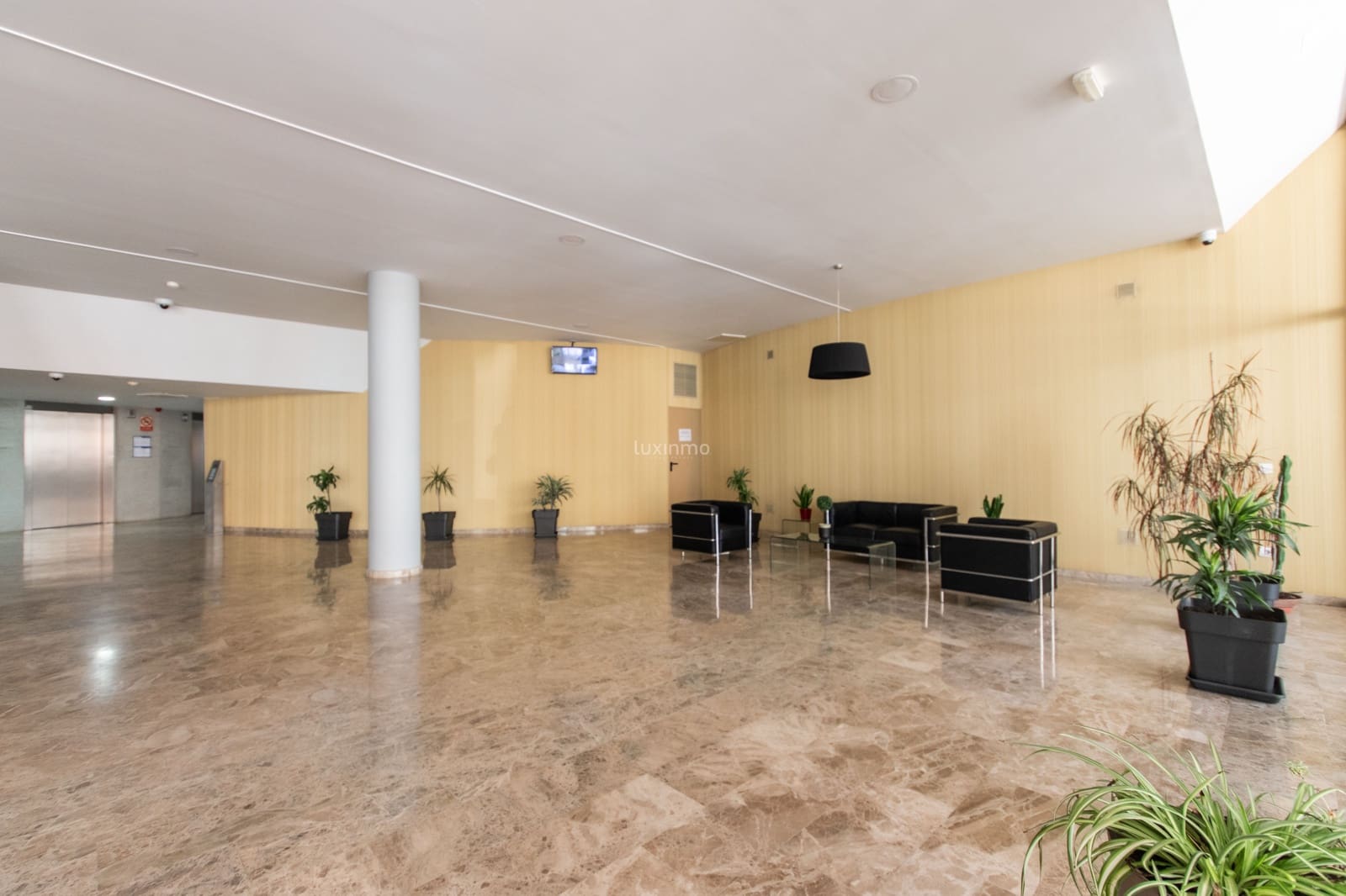 2 slaapkamer Appartement te koop in Benidorm met zwembad garage - € 515.000 (Ref: 10012304)