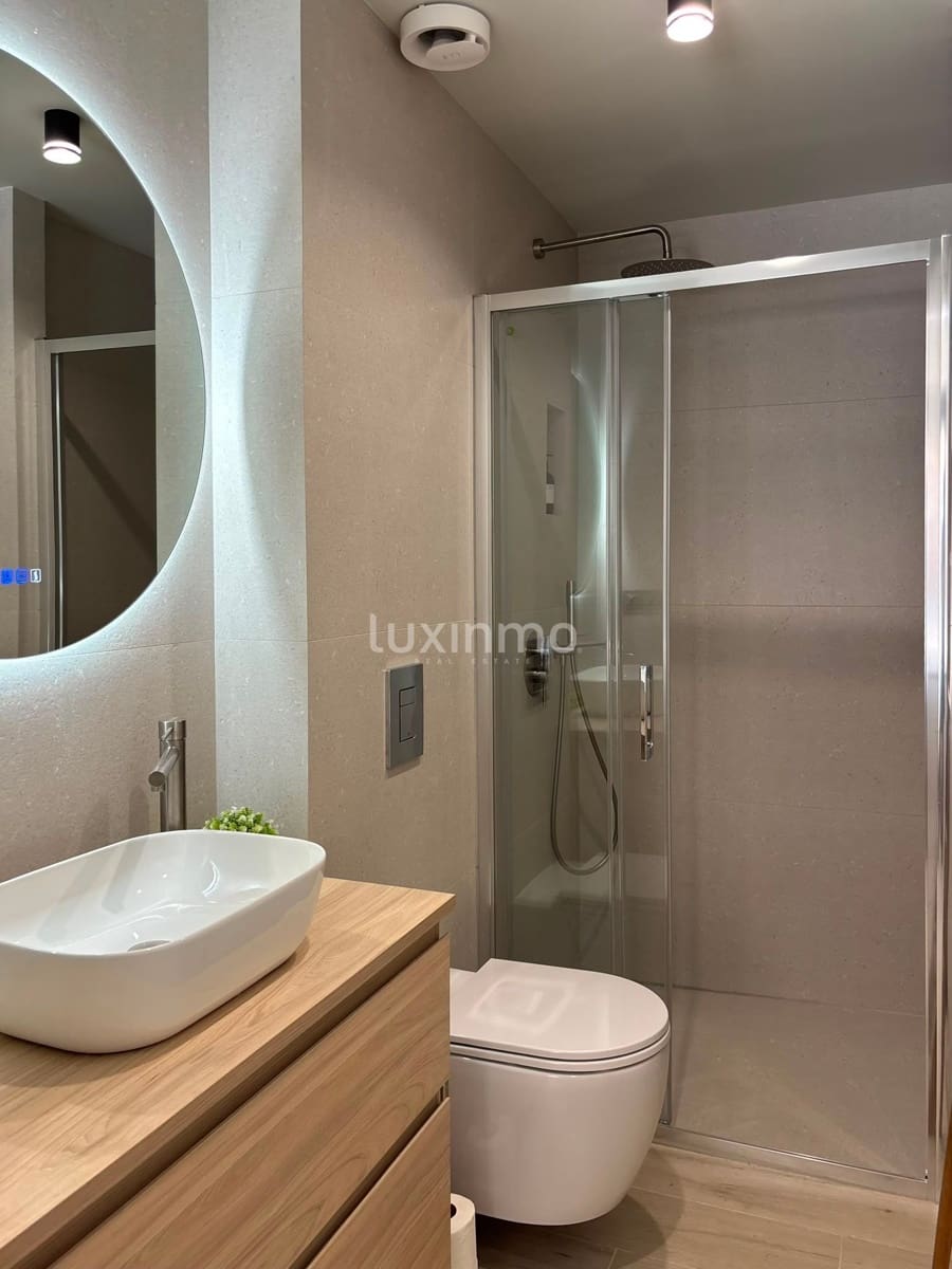 2 bedroom Flat for rent in Alfaz del Pi / L'Alfas del Pi with pool - € 1,300 (Ref: 10012507)