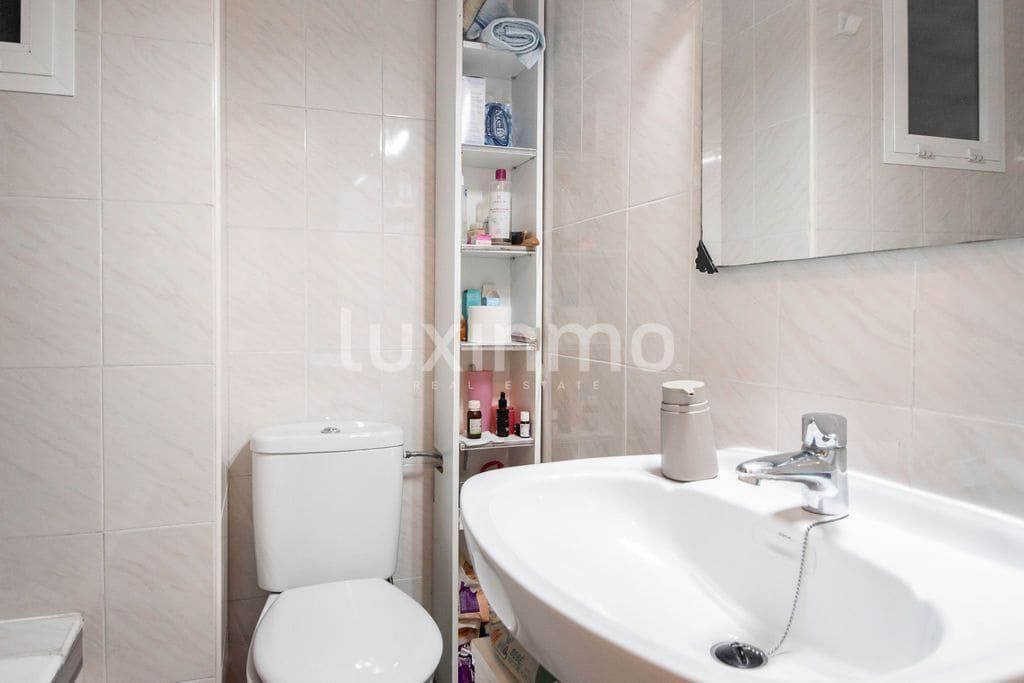 2 bedroom Apartment for rent in Benidorm with garage - € 950 (Ref: 10016867)