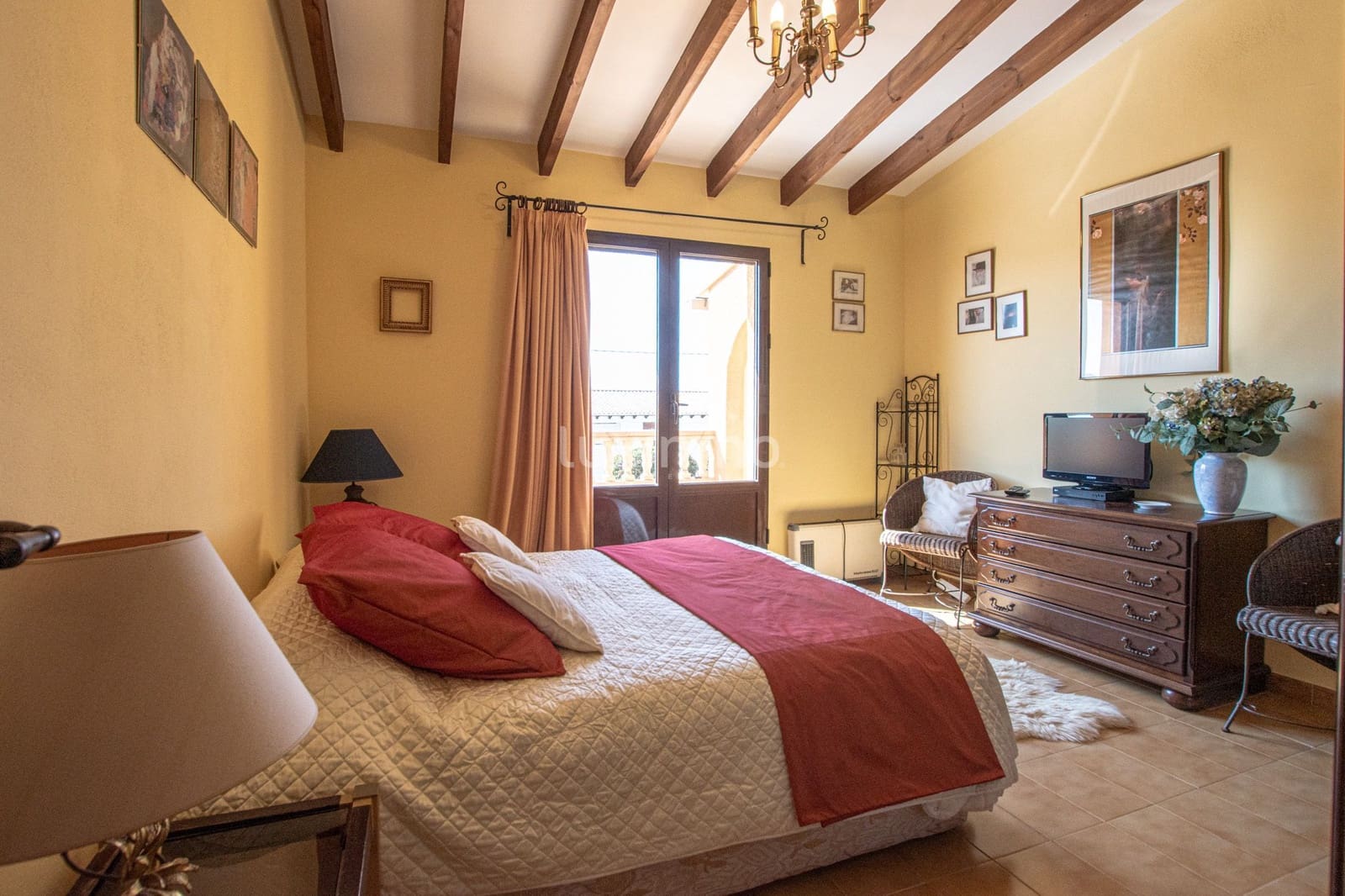 4 bedroom Villa for sale in Calpe / Calp with pool garage - € 900,000 (Ref: 10019406)