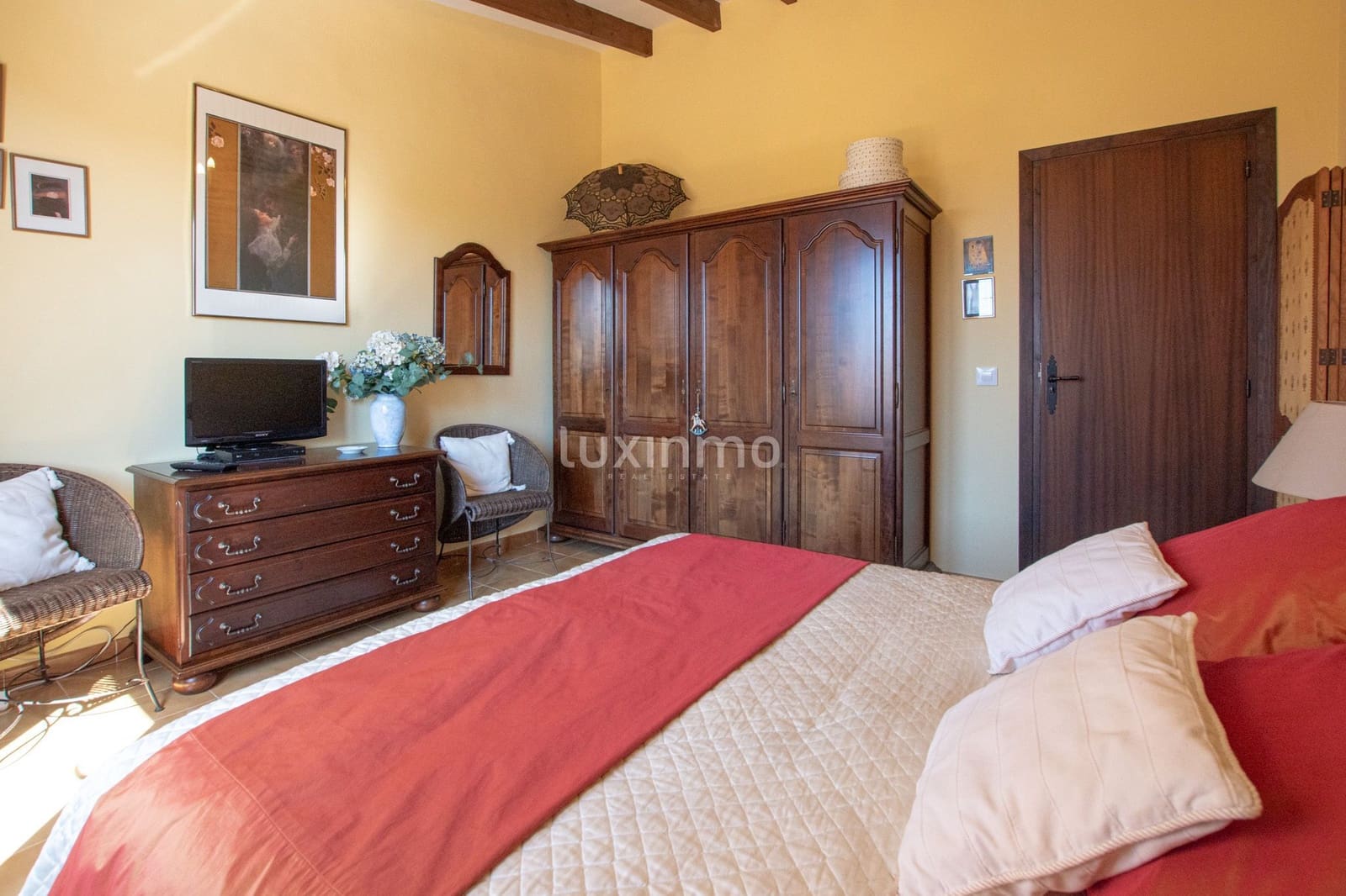 4 bedroom Villa for sale in Calpe / Calp with pool garage - € 900,000 (Ref: 10019406)
