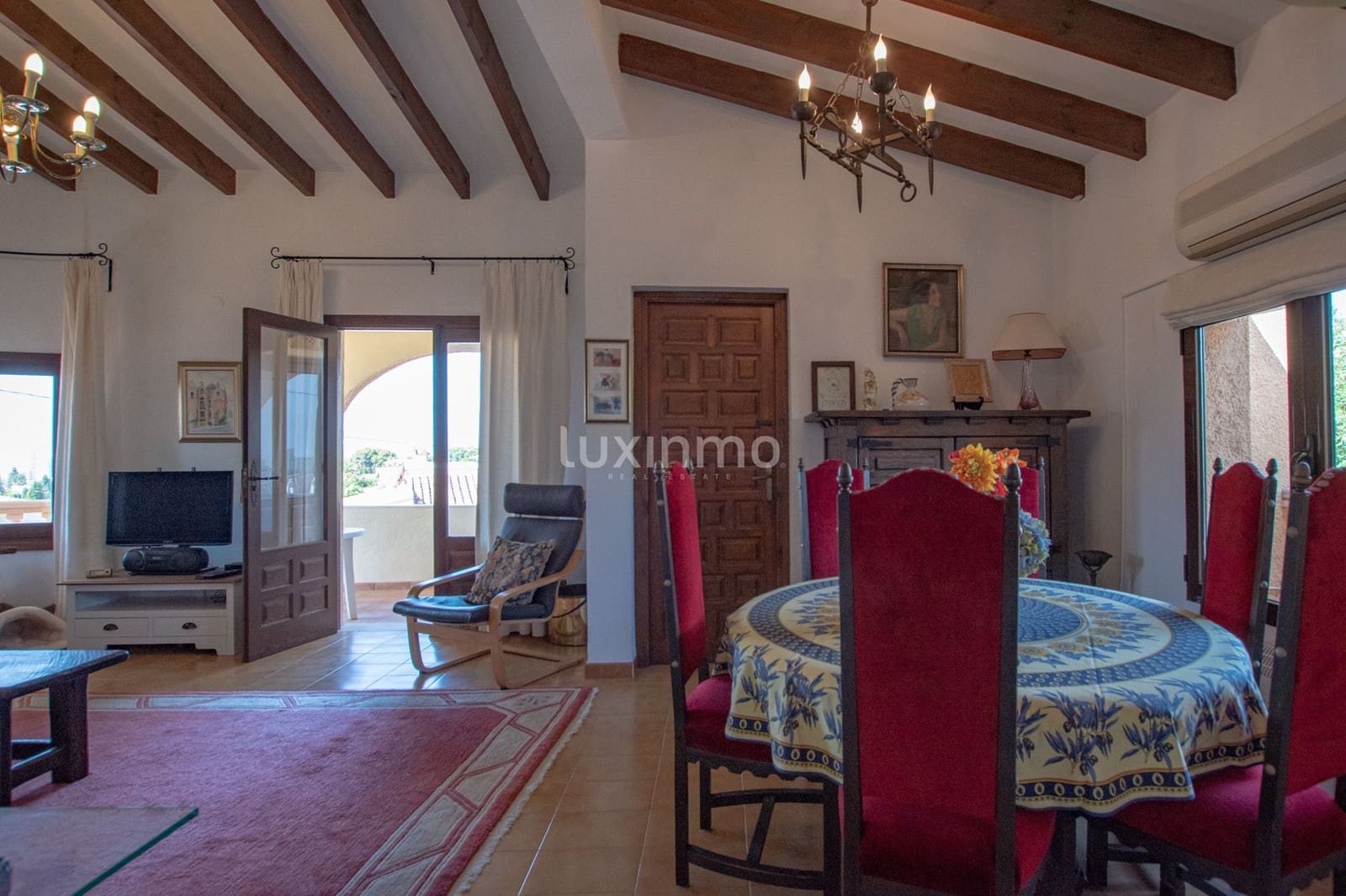 4 bedroom Villa for sale in Calpe / Calp with pool garage - € 900,000 (Ref: 10019406)