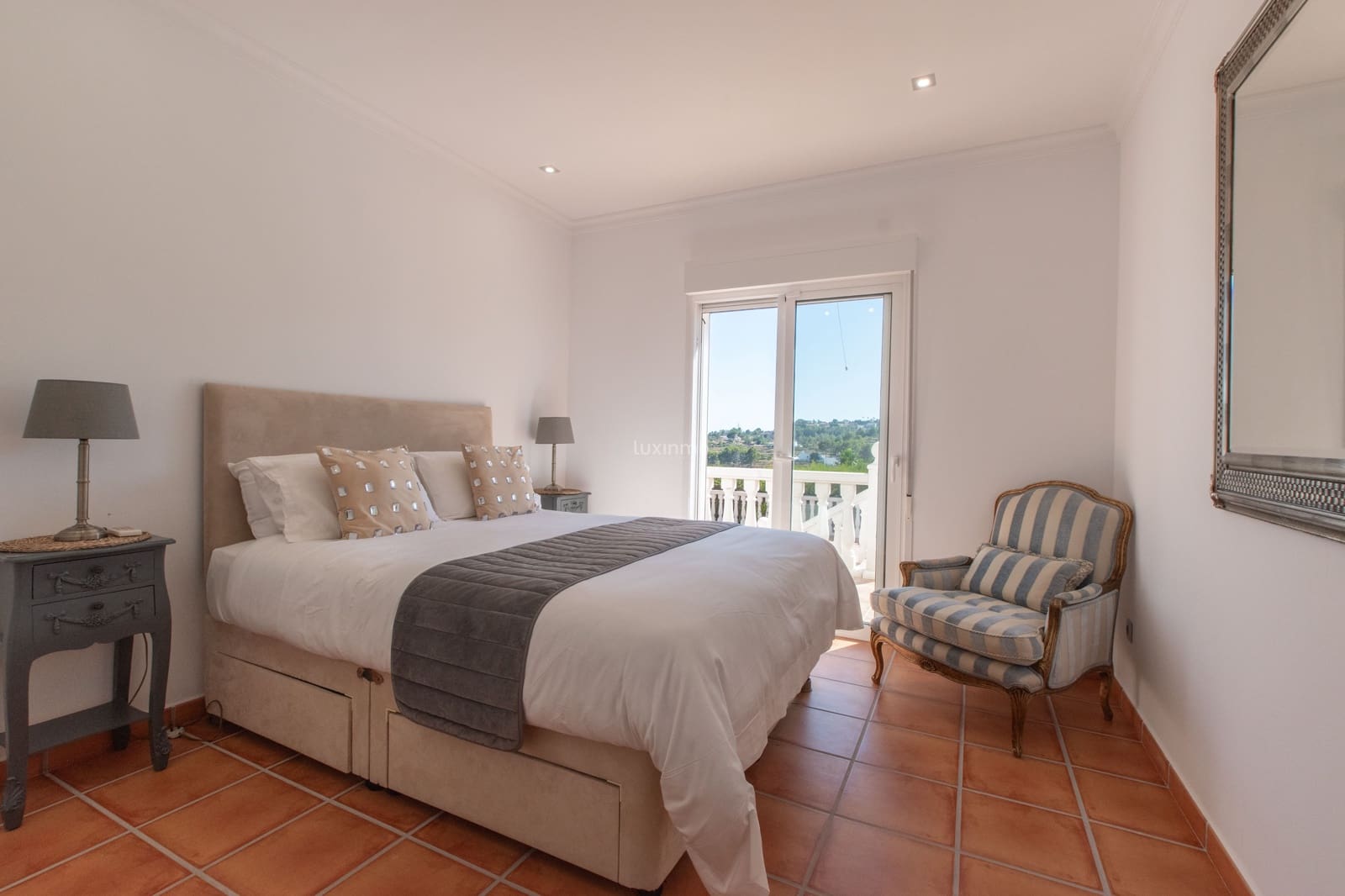 4 bedroom Villa for sale in Calpe / Calp with pool garage - € 995,000 (Ref: 10019573)