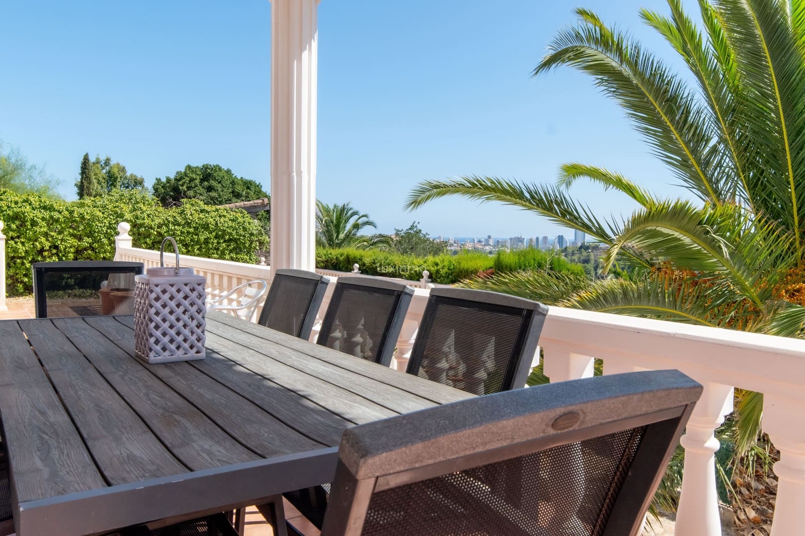 4 bedroom Villa for sale in Calpe / Calp with pool garage - € 995,000 (Ref: 10019573)