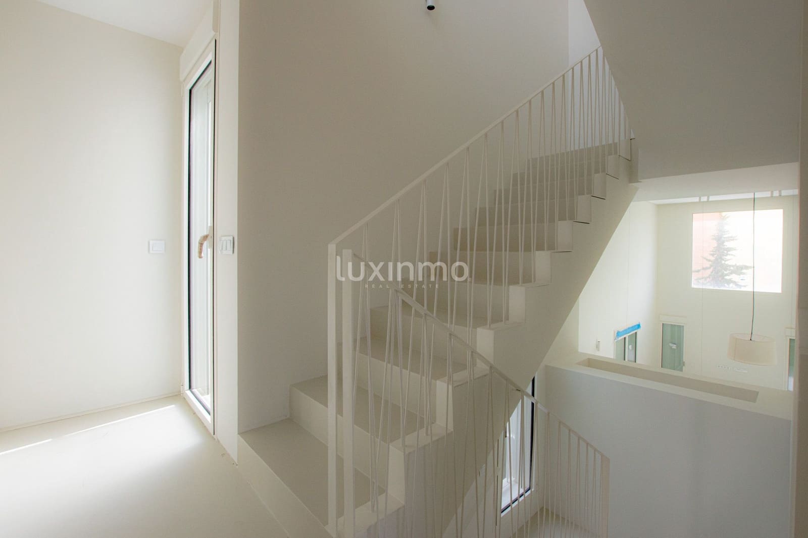 3 chambre Villa/Maison à vendre à Oliva avec piscine garage - 1 161 000 € (Ref: 10026543)