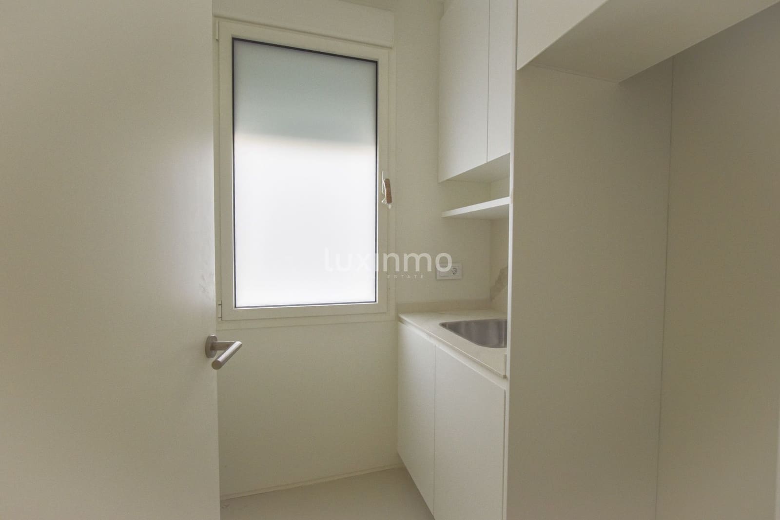 3 chambre Villa/Maison à vendre à Oliva avec piscine garage - 1 161 000 € (Ref: 10026543)