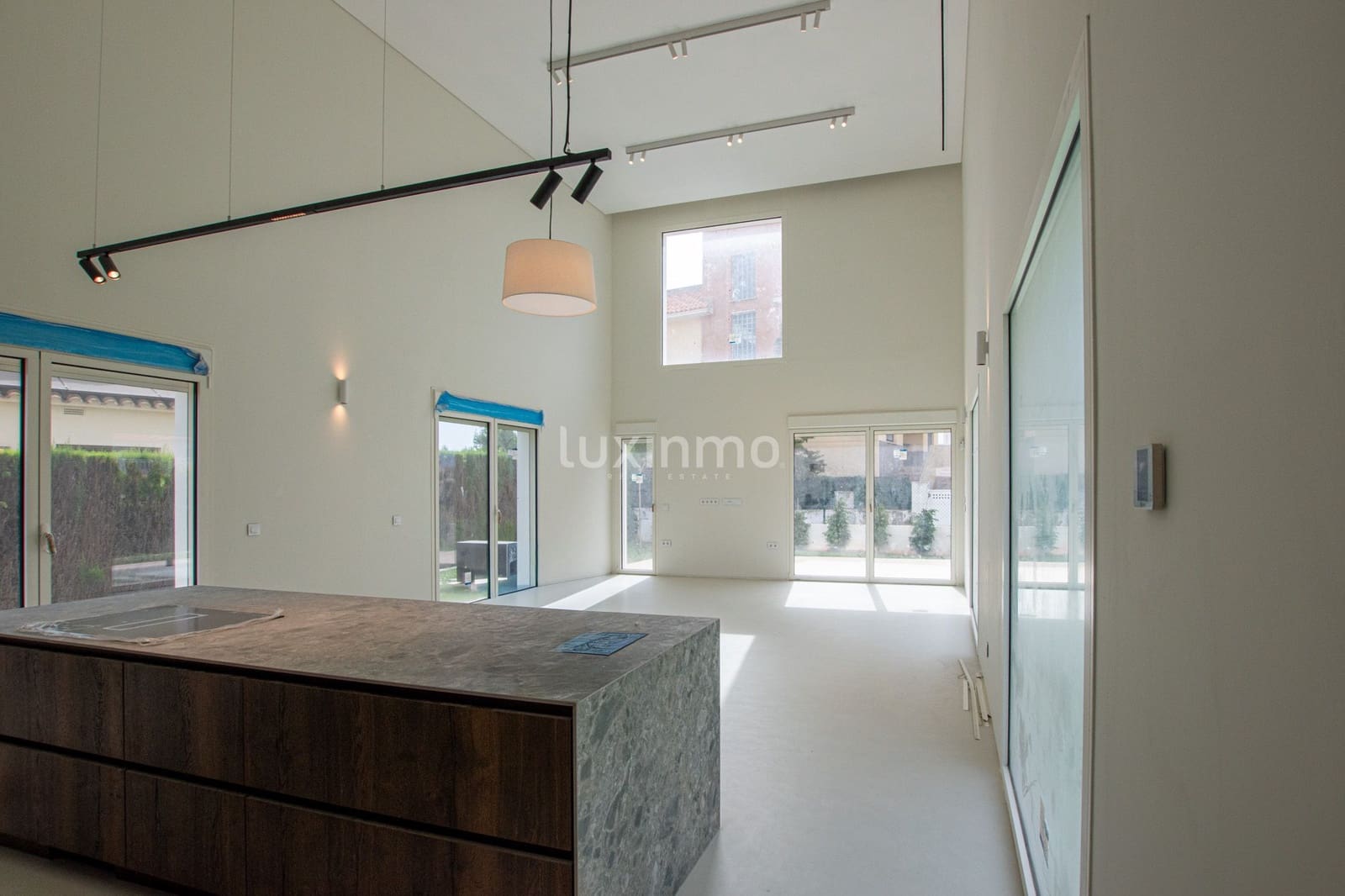 3 chambre Villa/Maison à vendre à Oliva avec piscine garage - 1 161 000 € (Ref: 10026543)