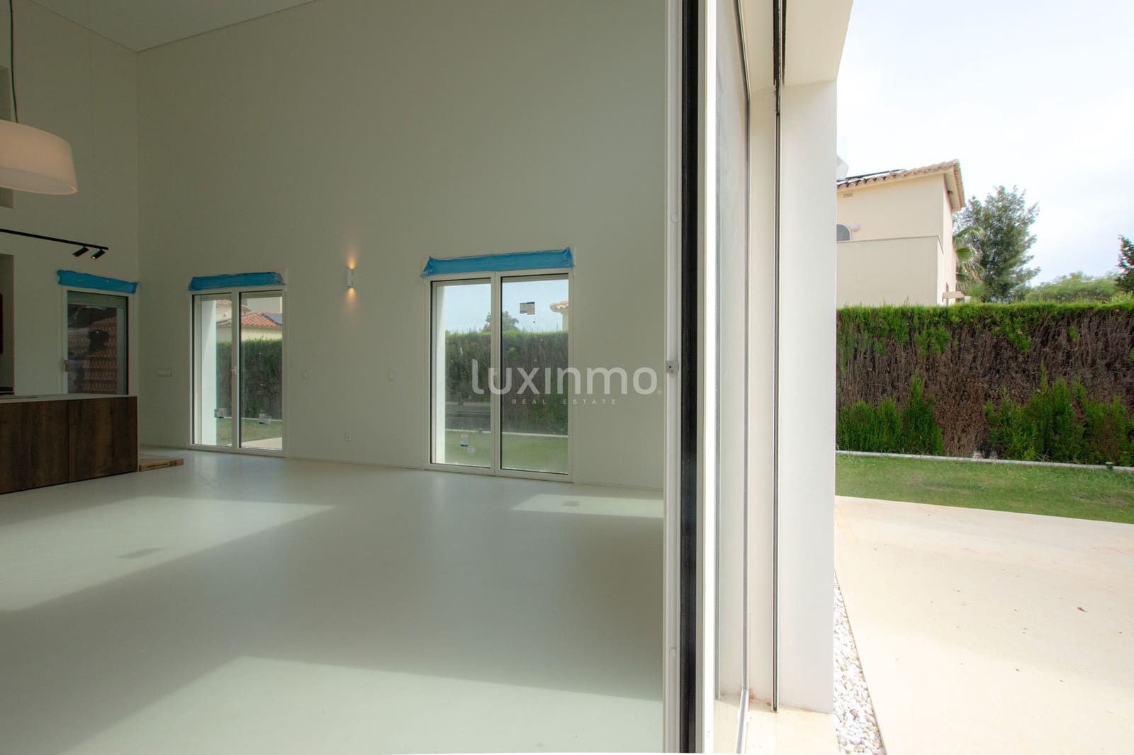 3 chambre Villa/Maison à vendre à Oliva avec piscine garage - 1 161 000 € (Ref: 10026543)