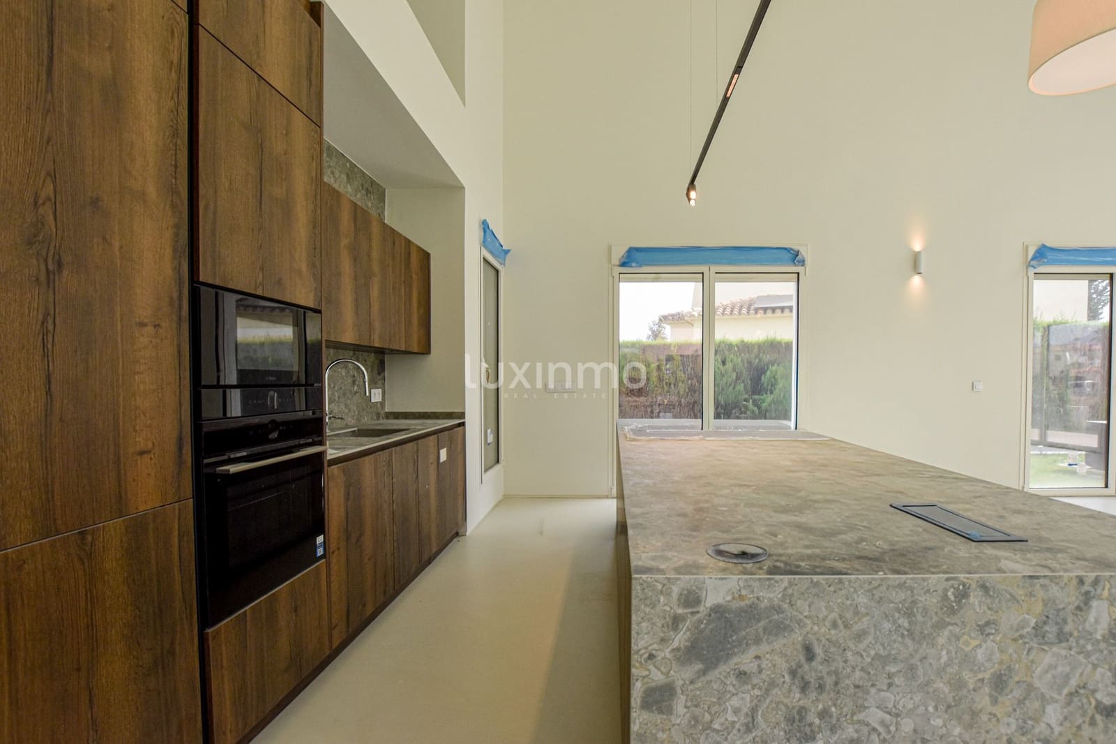 3 chambre Villa/Maison à vendre à Oliva avec piscine garage - 1 161 000 € (Ref: 10026543)