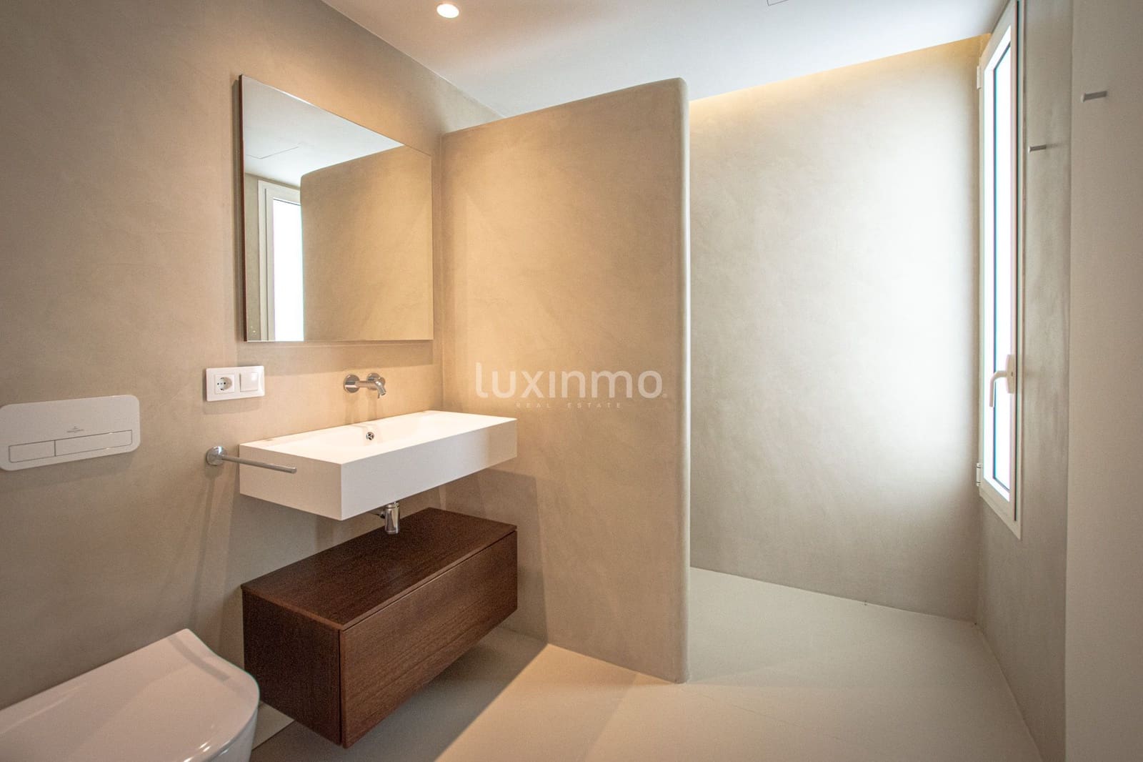 3 Zimmer Villa zu verkaufen in Oliva mit Pool Garage - 850.000 € (Ref: 10026544)