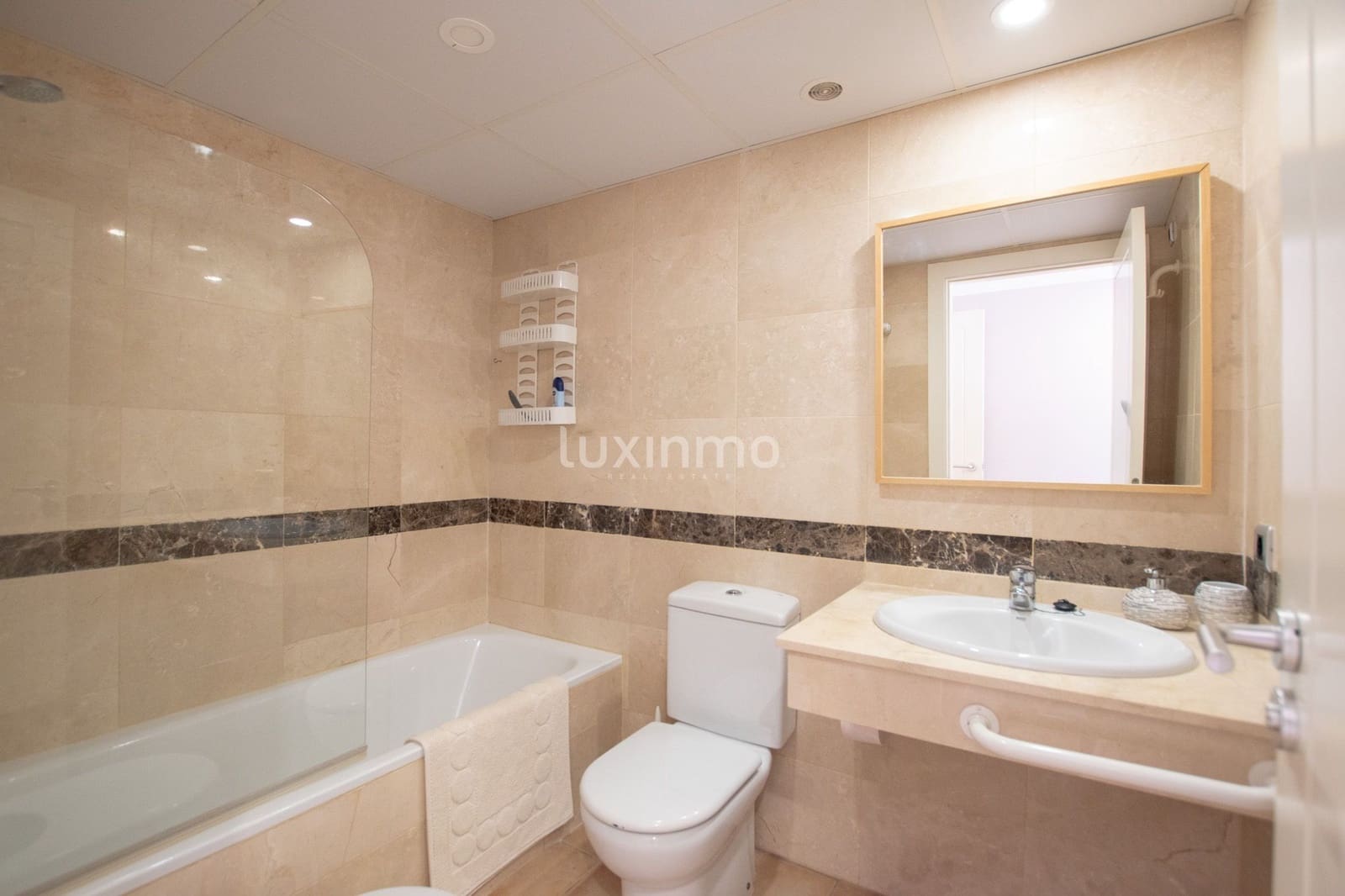 3 sovrum Lägenhet att hyra i Altea med pool - 1 800 € (Ref: 10029707)