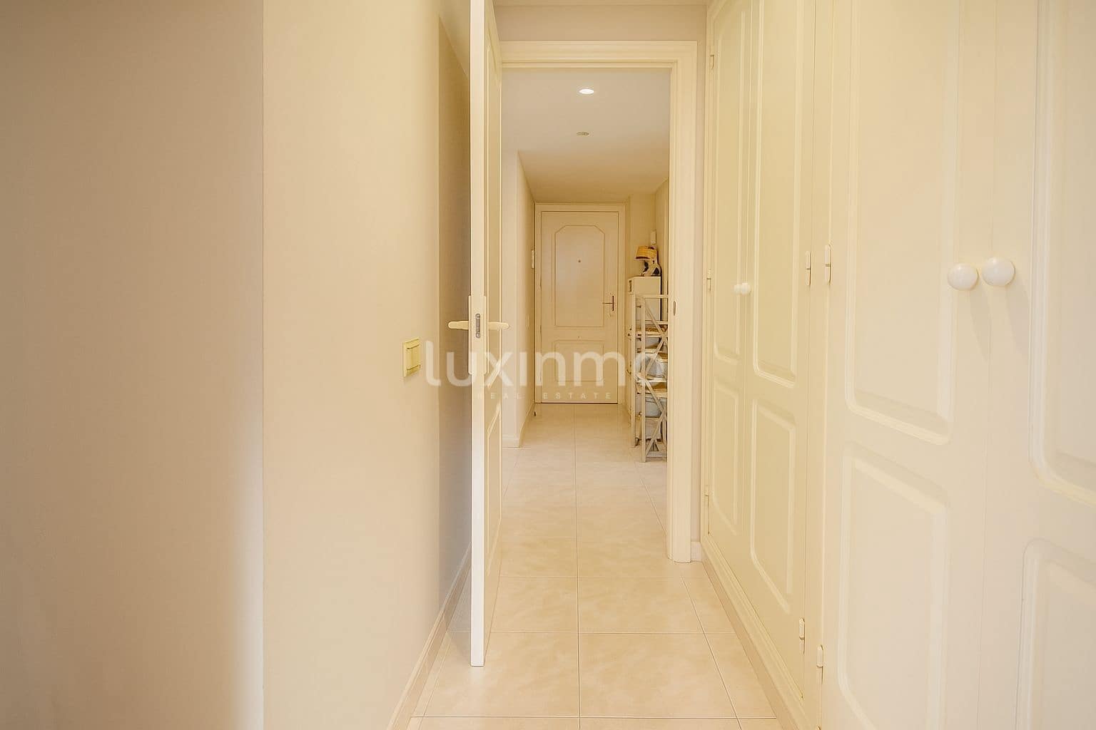 Apartamento de 3 habitaciones en Javea / Xàbia en alquiler con piscina garaje - 1.700 € (Ref: 10032227)