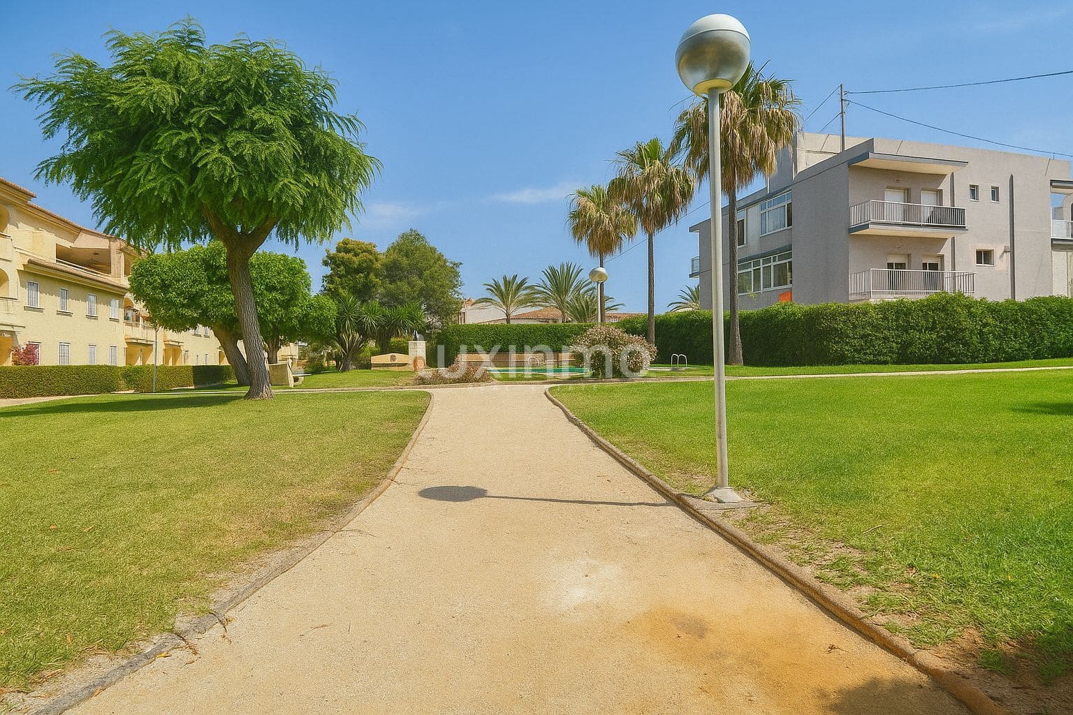 Apartamento de 3 habitaciones en Javea / Xàbia en alquiler con piscina garaje - 1.700 € (Ref: 10032227)