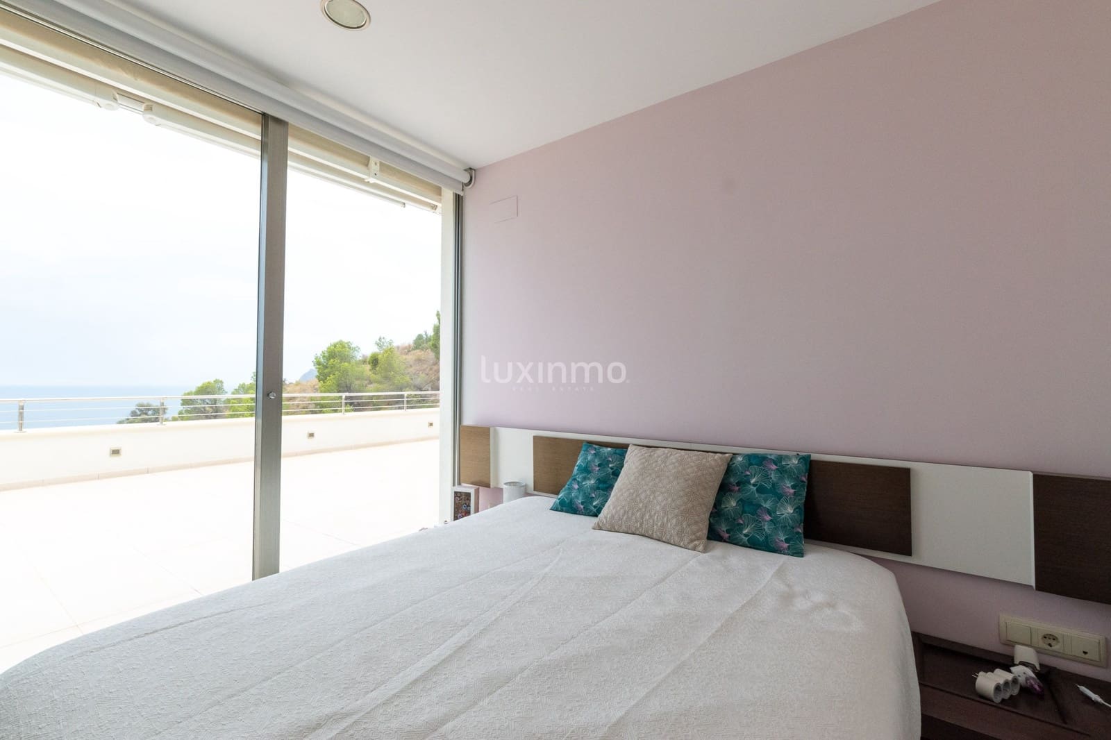 Appartement de 3 chambres à louer à Altea avec piscine garage - 2 000 € (Ref: 10057827)
