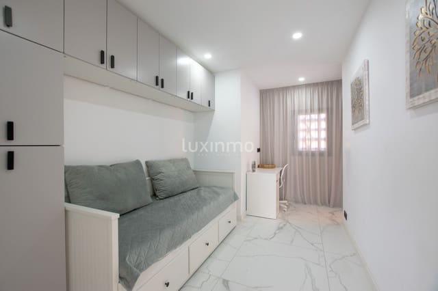 3 camera da letto Appartamento da affittare in Calpe / Calp - 2.400 € (Rif: 10079128)