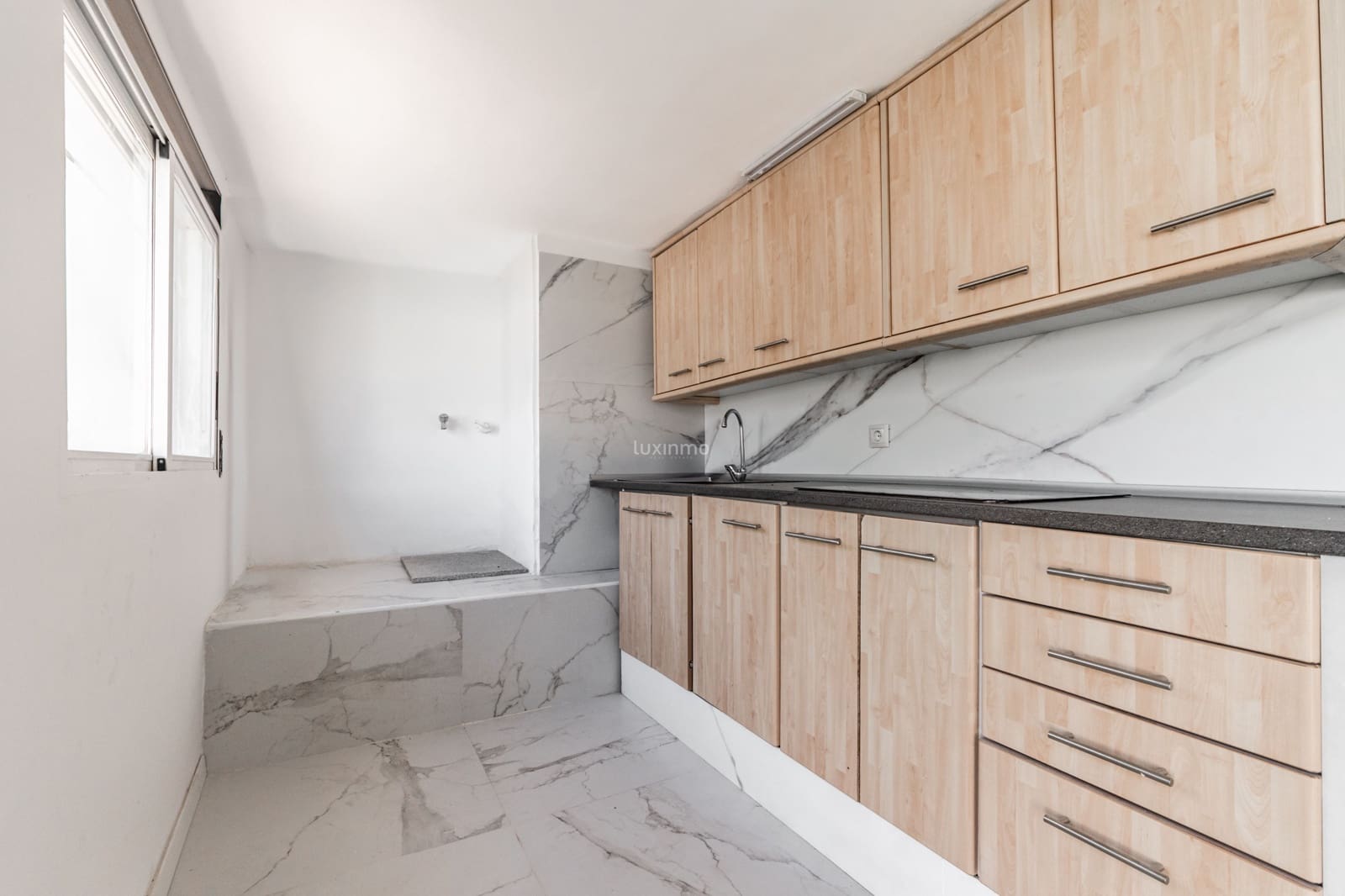 4 soveværelse Villa til leje i Albir med swimmingpool garage - € 3.000 (Ref: 10079129)