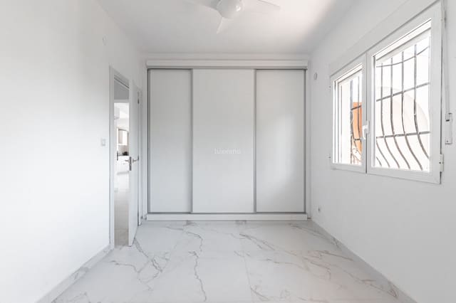 4 soveværelse Villa til leje i Albir, Alfaz del Pi / L'Alfàs del Pi med swimmingpool garage - € 3.000 (Ref: 10079129)