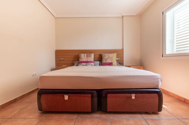 Chalet de 3 habitaciones en Altea en venta con piscina garaje - 590.000 € (Ref: 10079131)