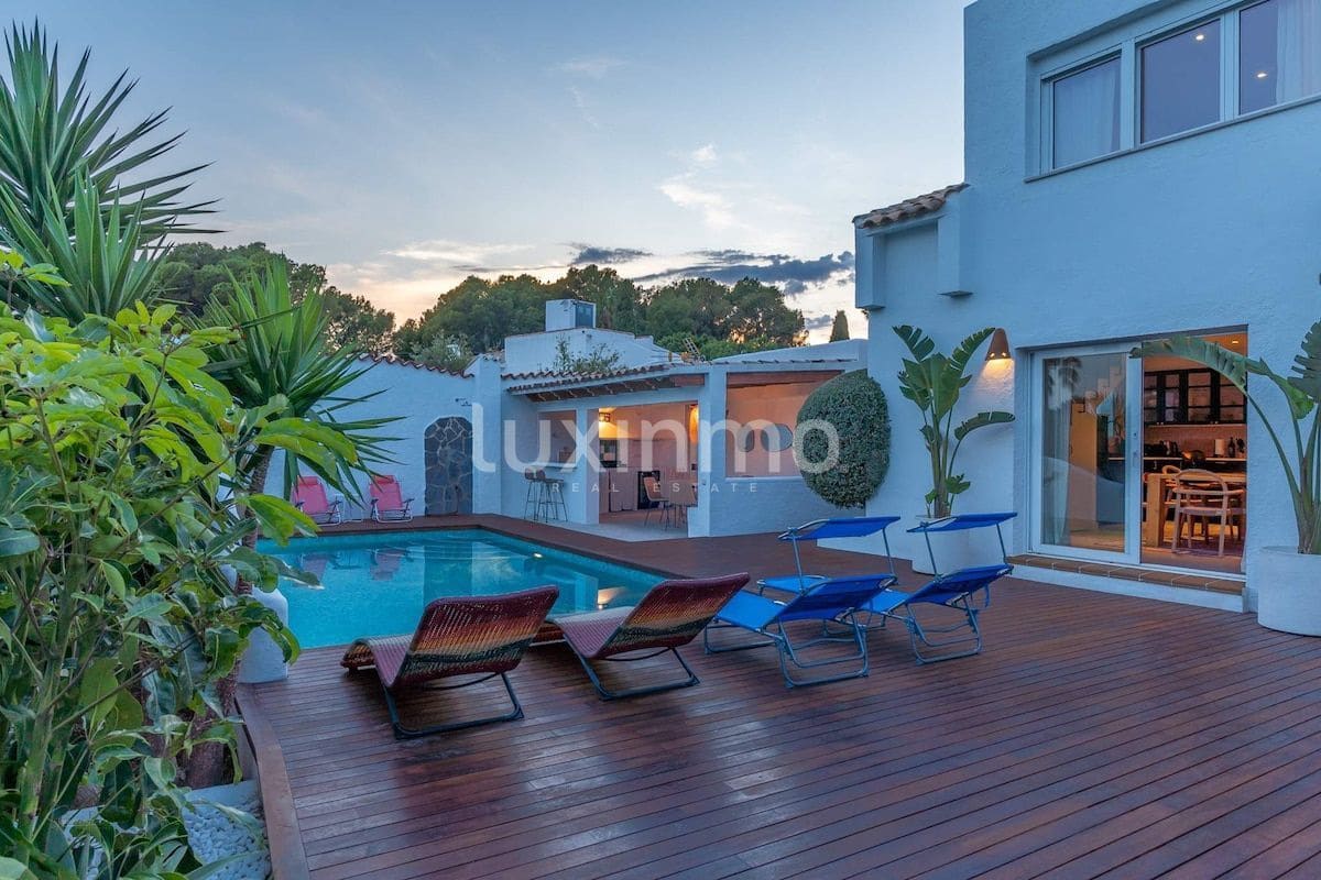 3 Zimmer Villa zu vermieten in Altea la Vella mit Pool Garage - 3.000 € (Ref: 10079132)