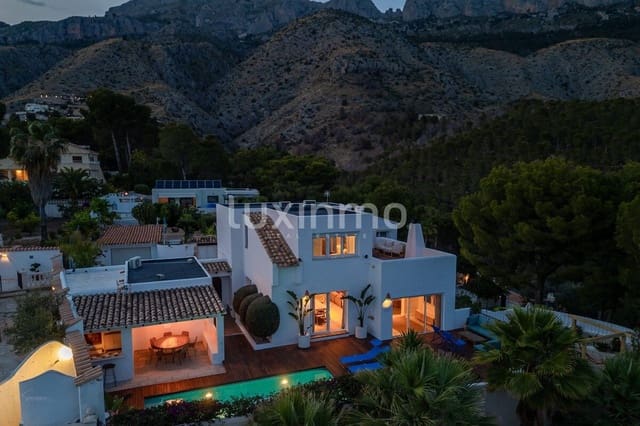 3 Zimmer Villa zu vermieten in Altea la Vella, Altea mit Pool Garage - 3.000 € (Ref: 10079132)