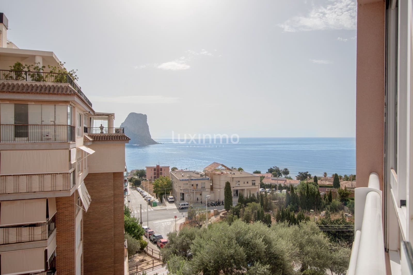 Appartement de 2 chambres à louer à Calpe / Calp avec garage - 1 500 € (Ref: 10079134)