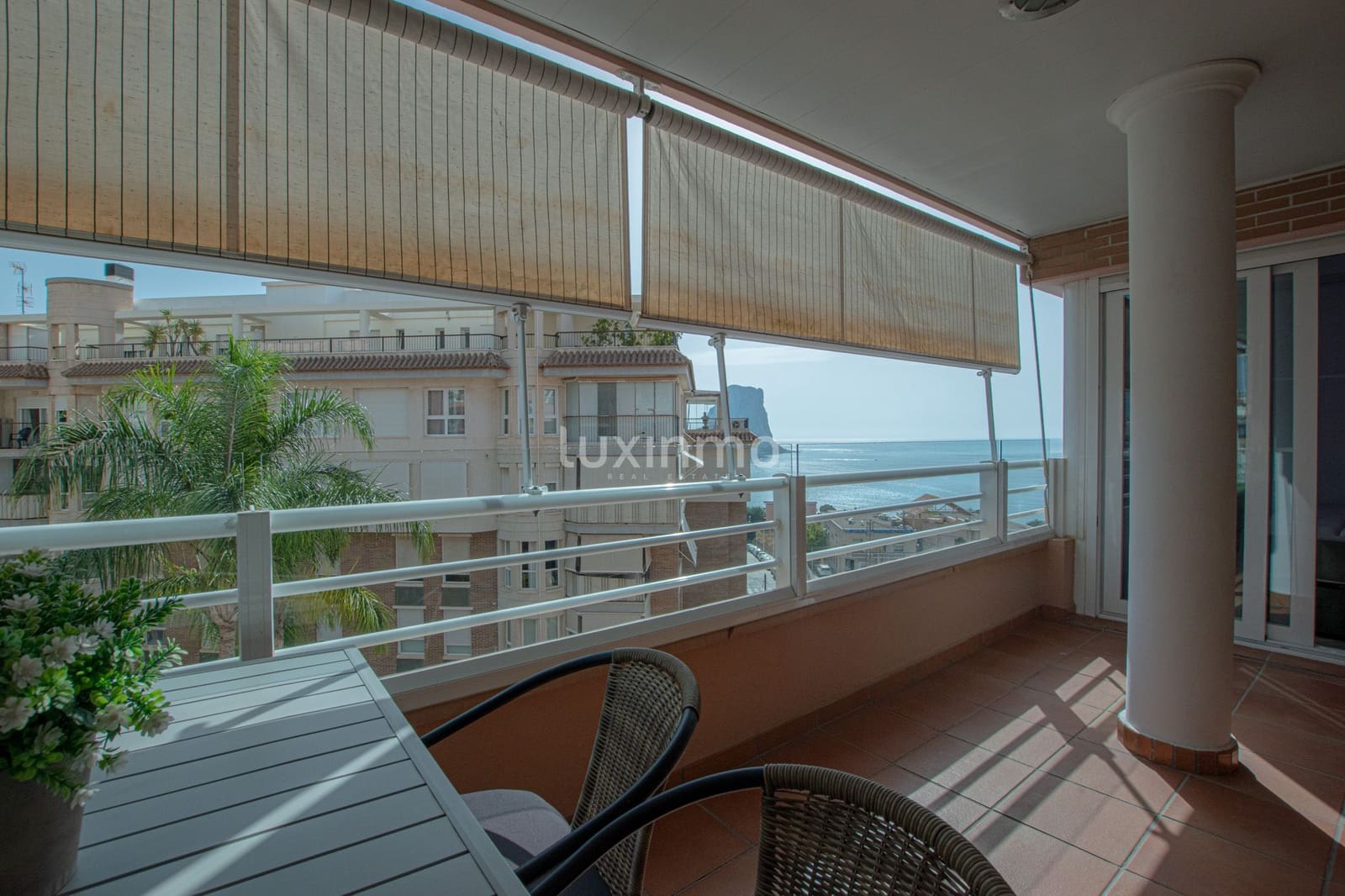 Appartement de 2 chambres à louer à Calpe / Calp avec garage - 1 500 € (Ref: 10079134)