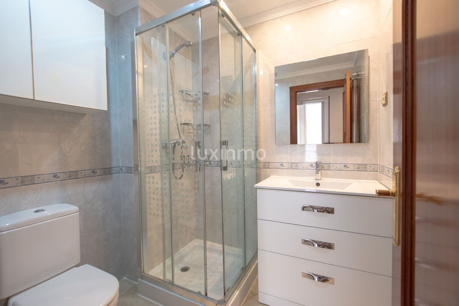 Appartement de 2 chambres à louer à Calpe / Calp avec garage - 1 500 € (Ref: 10079134)