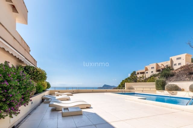 3 Zimmer Apartment zu vermieten in Altea mit Pool Garage - 2.000 € (Ref: 10079136)