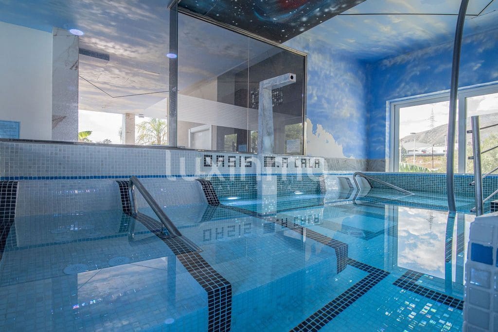 2 Zimmer Wohnung zu verkaufen in Cala de Finestrat mit Pool Garage - 290.000 € (Ref: 10079167)