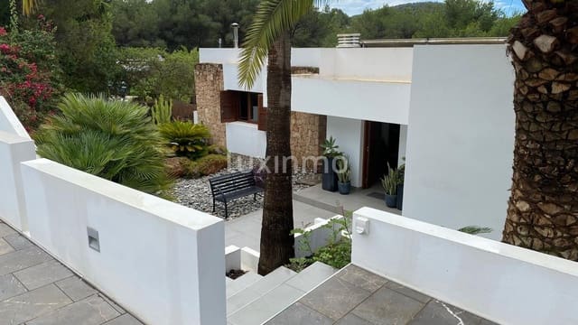 Villa/Maison de 5 chambres à louer à Can Furnet, Santa Eulalia / Santa Eularia avec piscine garage - 8 000 € (Ref: 10079170)