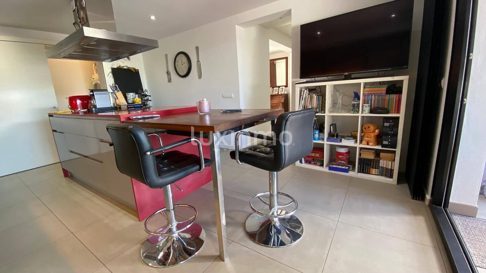 Villa/Maison de 5 chambres à louer à Can Furnet avec piscine garage - 8 000 € (Ref: 10079170)