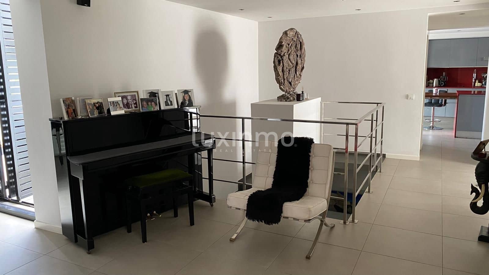 Villa/Maison de 5 chambres à louer à Can Furnet avec piscine garage - 8 000 € (Ref: 10079170)