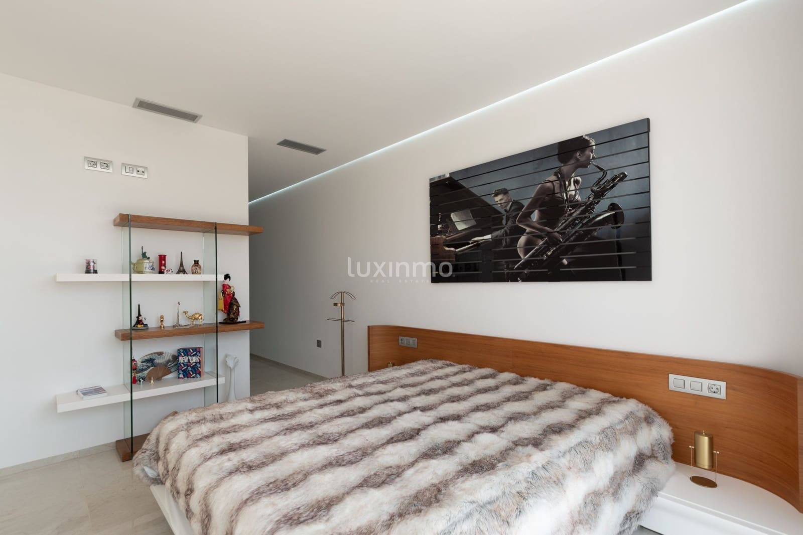4 soverom Villa til salgs i Altea med svømmebasseng garasje - € 1 500 000 (Ref: 10079171)